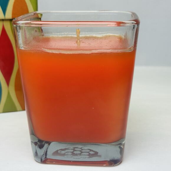 Aromatique Bergamot Orange 9 oz Candle in Glass Decorative Cube with Gift Box - Picture 4 of 5